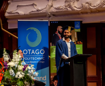OPAIC PARADECEREMONY MR 949