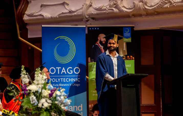 OPAIC PARADECEREMONY MR 949